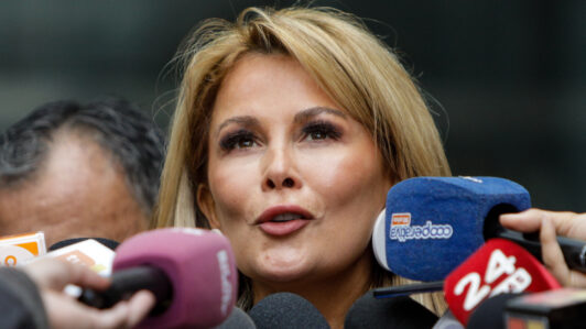 Cathy Barriga pide empatía tras dictamen de prisión preventiva para Joaquín Lavín Jr: “Han sido años difíciles, de manera injusta”