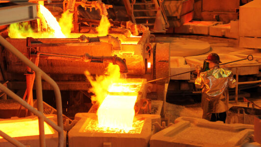Cochilco aumenta el precio promedio del cobre para 2026 a 5,55 dólares la libra y a US$ 5,10 para 2027