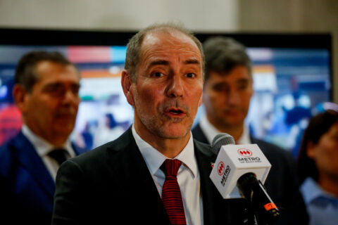De Grange anuncia nuevo marco legal contra la evasión en el transporte público con registro de infractores y sanciones más duras
