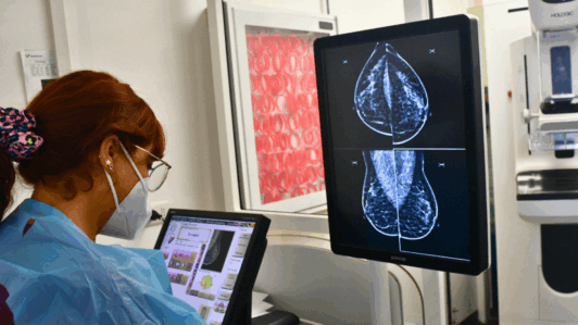 Instruyen a isapres gestionar “sin esperas” cobertura para pacientes con cáncer