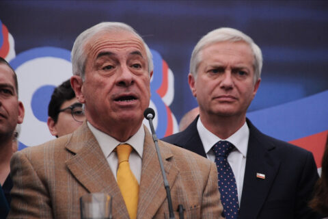 Mañalich cuestiona indicación migratoria del Gobierno y advierte que podría aumentar el gasto en salud
