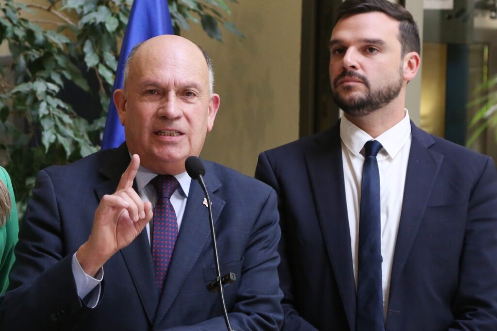 “La señal sería muy equivocada”: Diputados UDI cuestionan propuesta sobre el CAE en megareforma por dejar fuera a deudores al día y a quienes ya pagaron