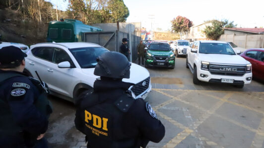 PDI detiene a dos personas por robos con violencia en Quilpué, Puchuncaví y Limache: Sus celulares contenían registros de los delitos