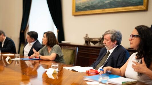 Renuncia masiva en la Comisión Verdad y Niñez: Cuatro comisionados denuncian que el Ministerio de Justicia hace 