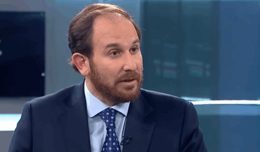 Alcalde Maximiliano Luksic llama al Gobierno a “reflexionar sobre los recortes” en Salud y advierte “impacto negativo en la atención primaria”