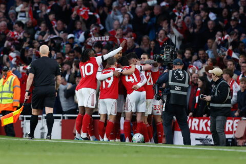 Arsenal se corona campeón de la Premier League y rompe 