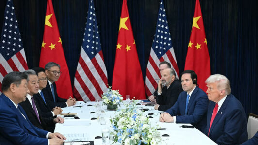 China confirma visita de Donald Trump a Beijing: Se reunirá con Xi Jinping