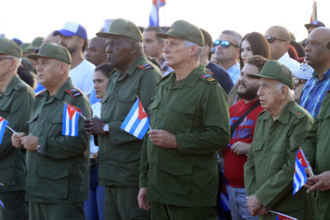 Estados Unidos impone sanciones financieras al presidente de Cuba y a un hijo de Raúl Castro