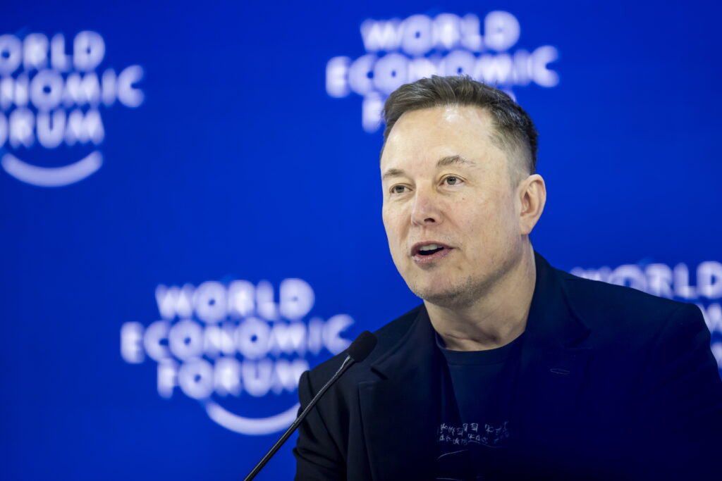Elon Musk se acerca a un hito histórico: Podría ser la primera persona en acumular una fortuna de US$ 1 billón