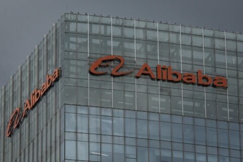 Alibaba demanda al Pentágono: Exige salir de la 