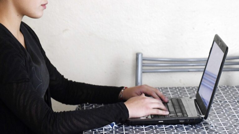 Dirección del Trabajo: 150 mil trabajadores laboran en teletrabajo o a distancia en poco más de 6 mil empresas