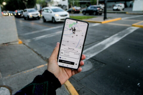 Ley Uber: Estudio UC advierte impactos en el empleo y alzas de tarifas si no se realizan modificaciones a la normativa