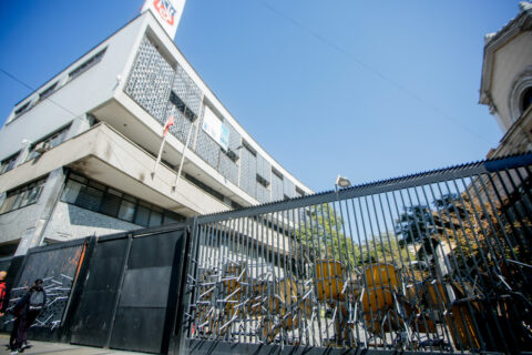 Tras amenaza de tiroteo: Reportan que Instituto Nacional tendrá clases online la próxima semana