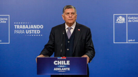 Ministro Alvarado y baja cifra del Imacec de abril: 