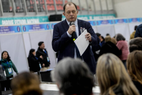 Minvu entrega más de 2 mil subsidios DS1 y anuncia nuevo tramo para sectores medios: Estos son los detalles