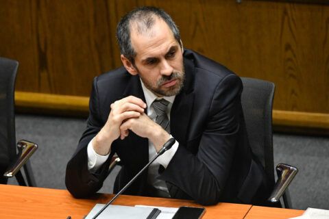 Senado rechaza acusación constitucional contra el exministro Nicolás Grau