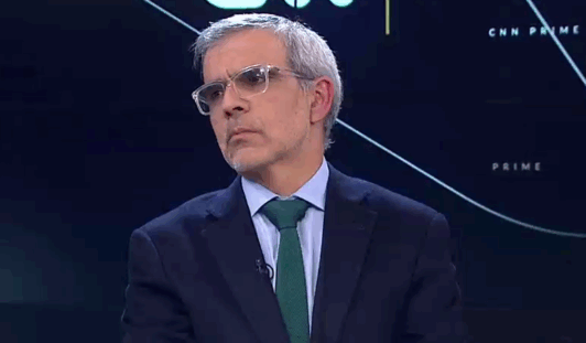 Exministro Cordero responde a las críticas del Presidente Kast sobre la Política Nacional de Seguridad: 