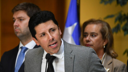 Diputados RN buscan penalizar el lucro con comercio sexual adulto para cortar financiamiento del crimen organizado
