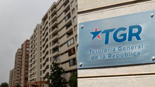 Los otros embargos de Tesorería: Revelan que institución retuvo fondos de edificio residencial por multa de más de $9 millones