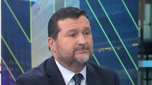 Fiscal Héctor Barros por 