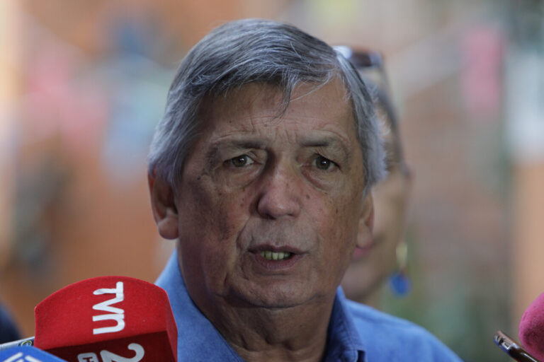 “Abuso de poder”: Carmona advierte repercusiones para el Gobierno por embargos a deudores del CAE