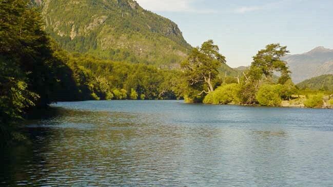 Contraloría detectó vertimiento de aguas servidas en el río Palena: Instruyó sumario y envió antecedentes al Ministerio Público