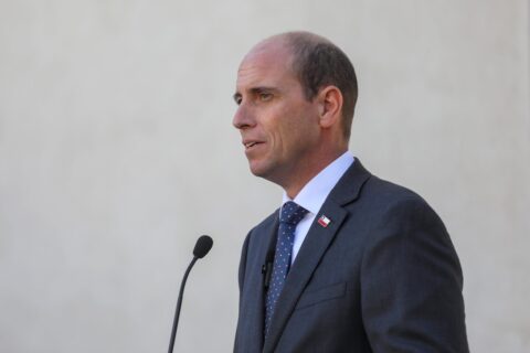 Nuevo ajuste en Seguridad: Arrau remueve a sus dos subsecretarios antes de exponer plan ante el Congreso