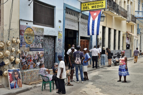 Apagones alcanzarán al 66% del territorio cubano en medio de la crisis energética