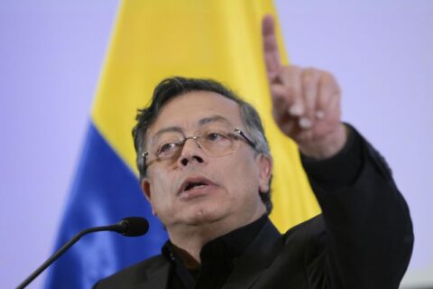 Elecciones en Colombia 2026: Petro insiste en su denuncia de fraude, pero observadores electorales aseguran que no detectan irregularidades