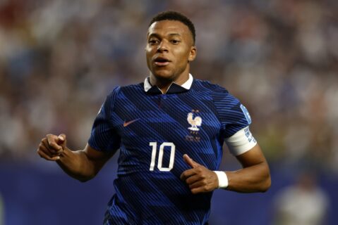 Mbappé acecha a Messi para ser máximo goleador de los mundiales: Supera a Ronaldo, iguala a Klose y queda a 2 del récord del argentino