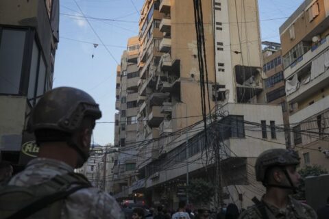 Israel y Hezbollah intercambian ataques, mientras Irán y EE.UU. avanzan hacia la firma de un acuerdo