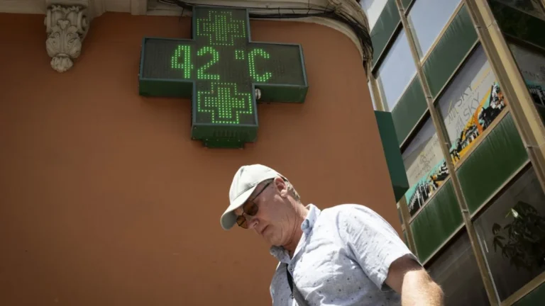 Intensa ola de calor y temperaturas extremas: ¿Por qué Europa es el continente más afectado hasta ahora?