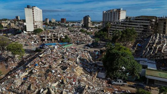Migraciones anuncia protocolo de salida para ciudadanos venezolanos tras doble terremoto