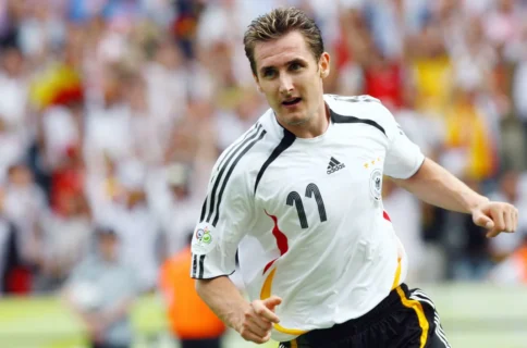 Miroslav Klose fue el máximo goleador en la historia de la Copa del Mundo. Vincenzo Pinto/AFP vía Getty Images