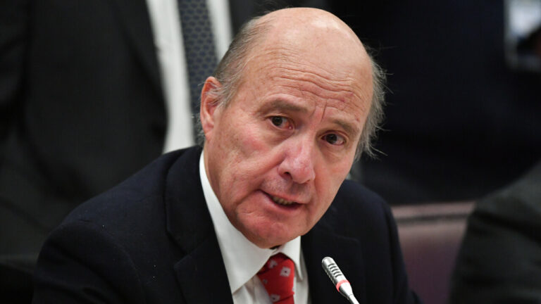 Hacienda busca aumentar endeudamiento fiscal en US$ 6.200 millones