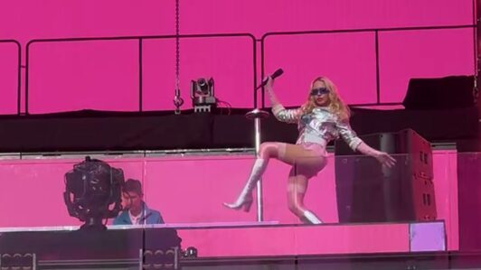 Madonna se toma Times Square con un show sorpresa y estrena nuevo sencillo en vivo
