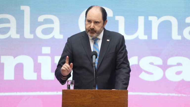 “No hay un aumento en el costo laboral”: Ministro Rau defiende nuevo esquema de financiamiento de la Sala Cuna Universal