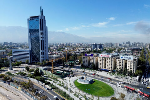 Más de 50 instituciones crean la Red Alameda Cultural para convertir la principal avenida de Santiago en un polo cultural de América Latina