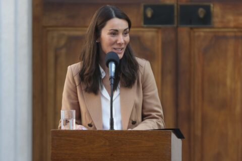 Ministra de Educación adelanta que reforma al SAE no buscará terminar con el sistema: “Venimos a construir y no a destruir”