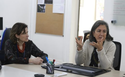 Ministra de Salud anuncia envío de 66 mil vacunas a zonas afectadas por el sistema frontal