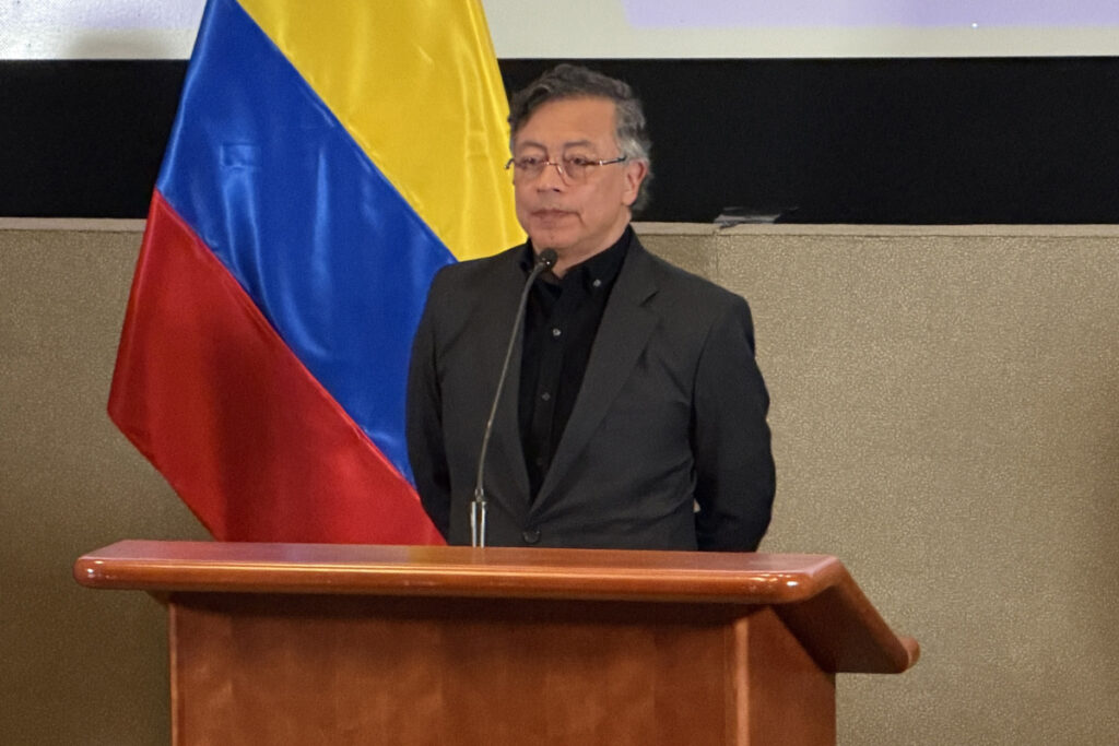 Presidente Petro condena la muerte de un colombiano en un operativo de ICE: 