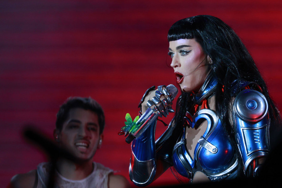 Katy Perry arremete contra la Casa Blanca por usar 