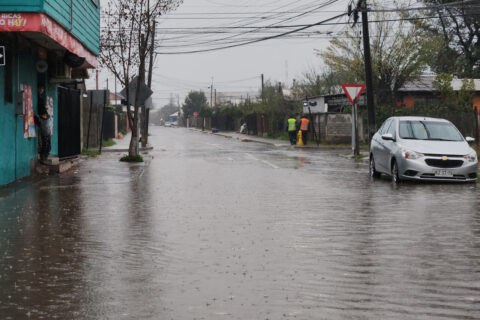Senapred alerta rachas de viento para el Biobío por sistema frontal en el sur