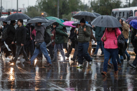Lluvia en Santiago: ¿Cuándo y a que hora comenzarán las precipitaciones?