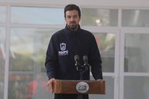 Tomás Vodanovic (FA) por aprobación de la compensación total a los municipios en la megarreforma: 
