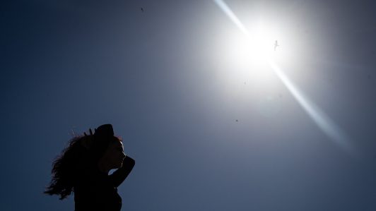 De las lluvias al calor: Meteorología emite aviso por altas temperaturas en zonas de Tarapacá, Antofagasta y Atacama