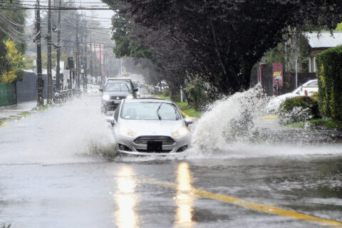 Megatemporal en Coquimbo dejará hasta 4 metros de nieve, vientos de 100 km/h y 200 mm de agua