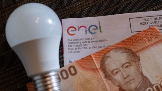Congreso despachó proyecto que estabiliza las tarifas eléctricas y extiende el subsidio eléctrico hasta 2027