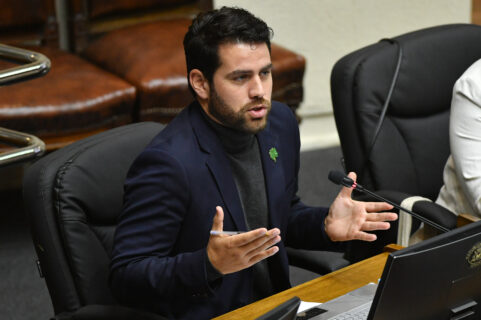 Senador Ibáñez advierte que 