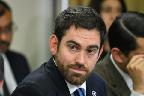 Diputado Kast en picada contra Boric: 